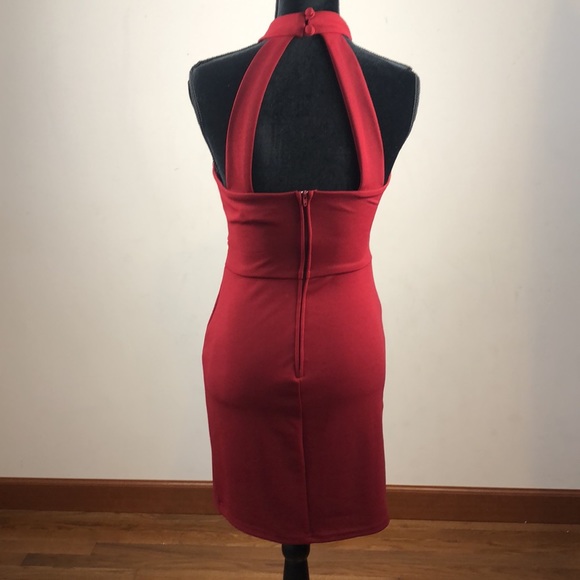 Rebecca B. Size 2 wine color halter dress with zip and button back closure - Picture 2 of 7